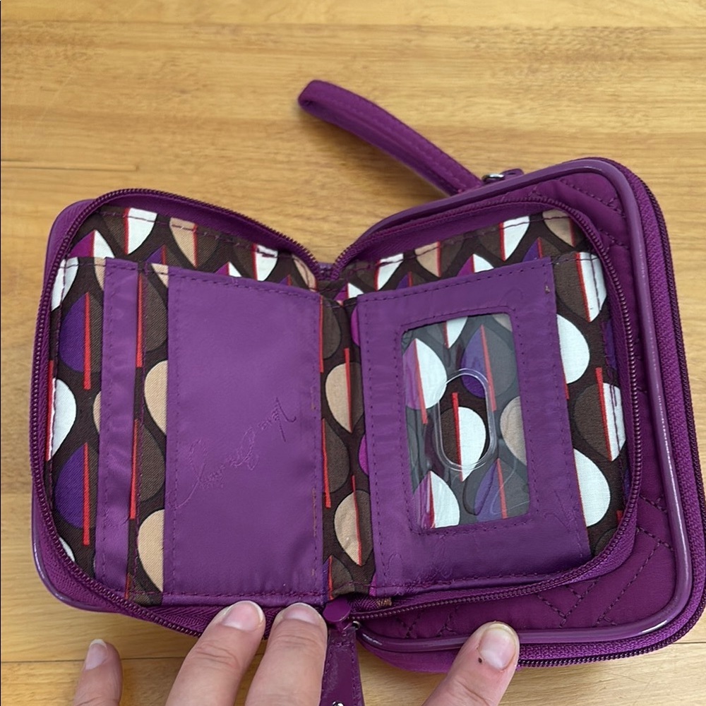 Vera Bradley Purple Wristlet Clutch Wallet Cardholder Zip Around Phone Case - Picture 3 of 8